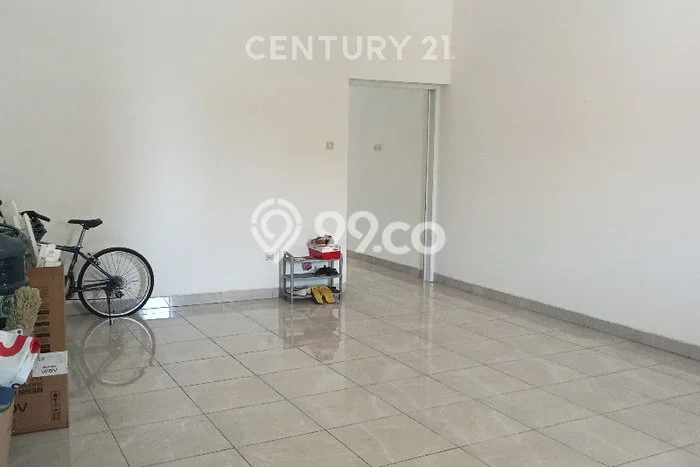 Ruko untuk disewa di Dukuhturi punya LT 163m2 & LB 120m2 harga sewa kompetitif Ruko untuk disewa di Dukuhturi punya LT 163m2 & LB 120m2 harga sewa kompetitif