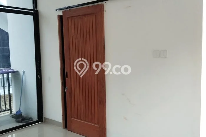 Rumah Luas Asri 2 KT Siap Huni di Cawang Jakarta Timur Rumah Luas Asri 2 KT Siap Huni di Cawang Jakarta Timur