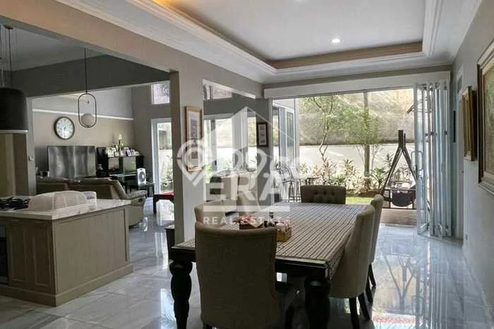 For Sale! Premium House LT 447m2 Desain Elegan di Pejaten For Sale! Premium House LT 447m2 Desain Elegan di Pejaten