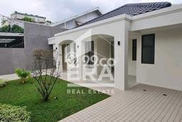 Jual Rumah Mewah Elegan Dengan View Eksklusif di Cipinang, Jakarta Timur Jual Rumah Mewah Elegan Dengan View Eksklusif di Cipinang, Jakarta Timur