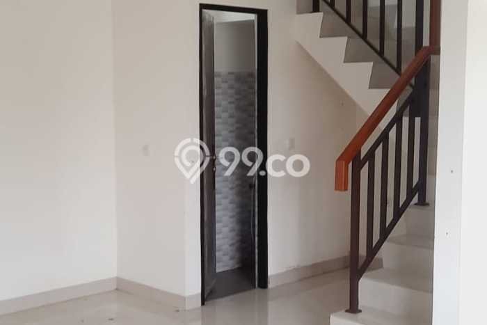 Disewakan! Rumah 2 Kamar Tidur &
2 Kamar Mandi di Gunung Batu, Bandung Disewakan! Rumah 2 Kamar Tidur &
2 Kamar Mandi di Gunung Batu, Bandung