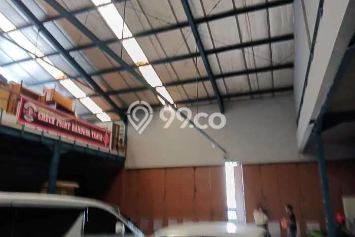 Area Strategis! Disewakan Komersial Lokasi Arcamanik, Bandung Cocok untuk Bisnis Area Strategis! Disewakan Komersial Lokasi Arcamanik, Bandung Cocok untuk Bisnis