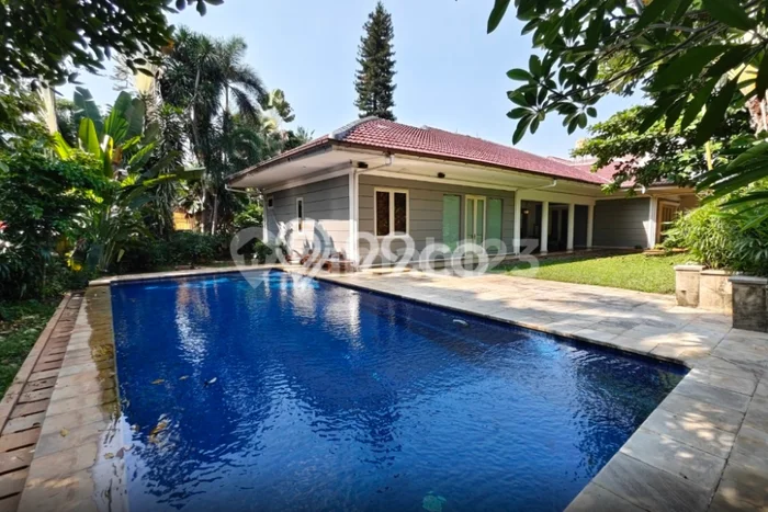 For Sale! Premium House LT 1300m2 Desain Elegan di Cipete For Sale! Premium House LT 1300m2 Desain Elegan di Cipete