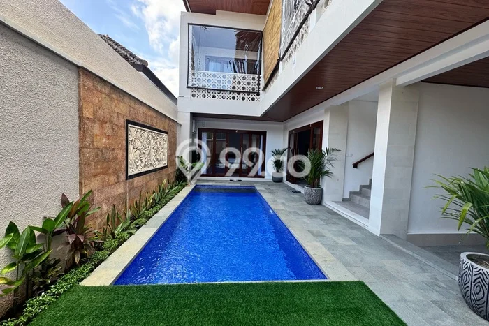 Disewakan! Rumah 3 Kamar Tidur &
3 Kamar Mandi di Sanur Kauh, Denpasar Disewakan! Rumah 3 Kamar Tidur &
3 Kamar Mandi di Sanur Kauh, Denpasar