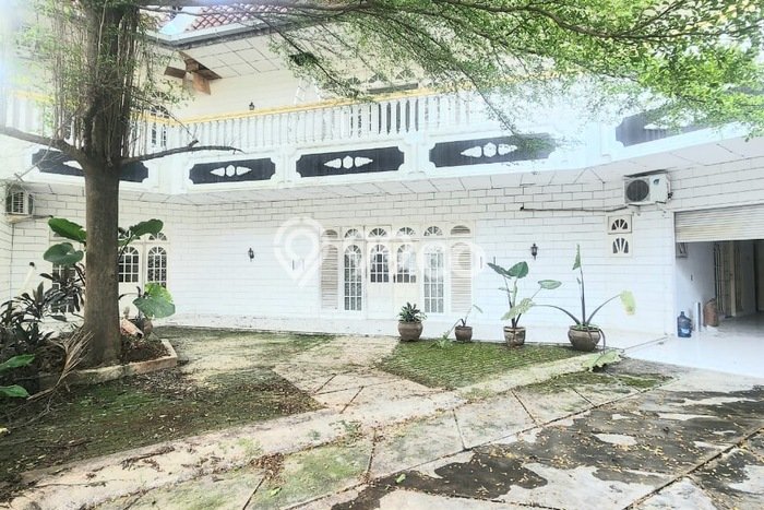Rumah Cantik Siap Huni Di Mampang Prapatan Luas 600m2 Aman Rumah Cantik Siap Huni Di Mampang Prapatan Luas 600m2 Aman