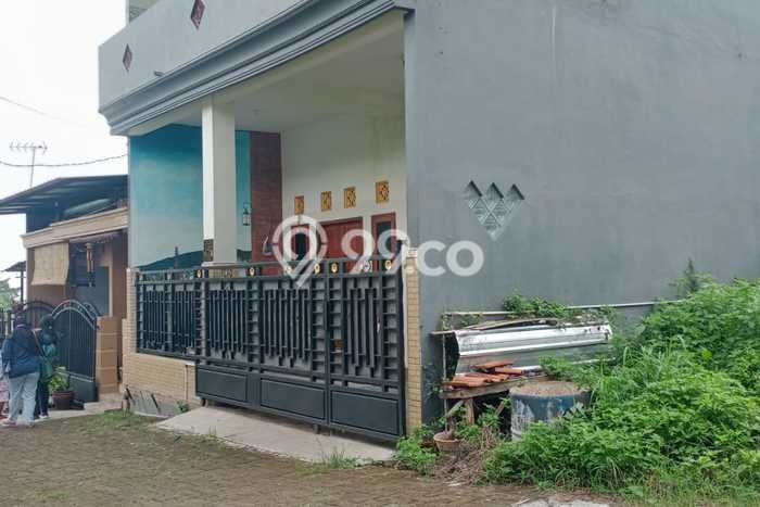 Dijual Rumah Strategis Bagus Punya 4 KT di Pandaan Pasuruan SHM Dijual Rumah Strategis Bagus Punya 4 KT di Pandaan Pasuruan SHM
