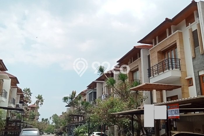 Hunian Mewah Dijual LT 164m2 di Cidadap, Bandung Hunian Mewah Dijual LT 164m2 di Cidadap, Bandung