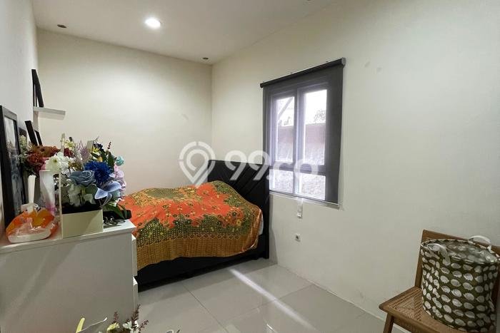 Dijual Rumah 4 Kamar Lokasi Ideal Bagus dan Strategis di Sukasari Dijual Rumah 4 Kamar Lokasi Ideal Bagus dan Strategis di Sukasari