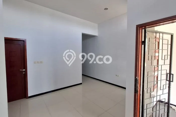Lokasi strategis! Rumah siap pakai dikontrakkan di Parongpong LB 80m2 Lokasi strategis! Rumah siap pakai dikontrakkan di Parongpong LB 80m2