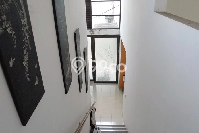 Jual Rumah Mewah Elegan Dengan View Eksklusif di Pangkalan Jati, Depok Jual Rumah Mewah Elegan Dengan View Eksklusif di Pangkalan Jati, Depok