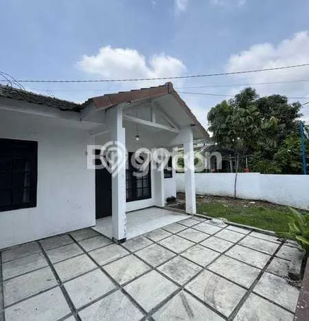 Sewa Rumah Harga Terjangkau di Malang Kota Malang Punya 2 Kamar Tidur Sewa Rumah Harga Terjangkau di Malang Kota Malang Punya 2 Kamar Tidur