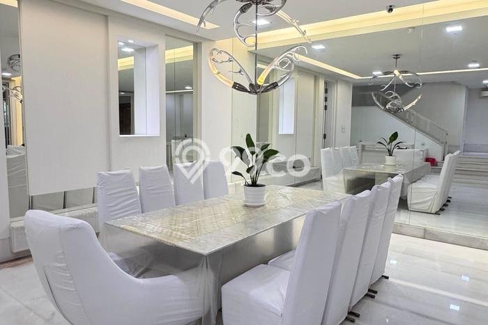 Rumah Luxury Modern Tanpa Renovasi di Pantai Indah Kapuk Jakarta Utara Rumah Luxury Modern Tanpa Renovasi di Pantai Indah Kapuk Jakarta Utara