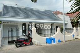 Rumah Strategis Minimalis Lb 200m2 di Blimbing, Malang Rumah Strategis Minimalis Lb 200m2 di Blimbing, Malang