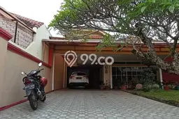 Hunian Mewah LB 456m2 Siap Pakai Desain Elegan di Malang Kota, Malang Hunian Mewah LB 456m2 Siap Pakai Desain Elegan di Malang Kota, Malang