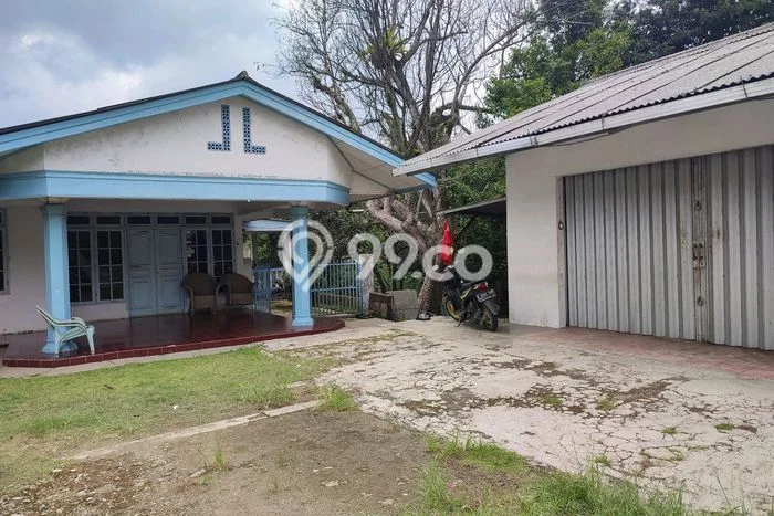 Rumah Sewa Bogor LT 1370m2 LB 200m2 Kawasan Cipayung Rumah Sewa Bogor LT 1370m2 LB 200m2 Kawasan Cipayung