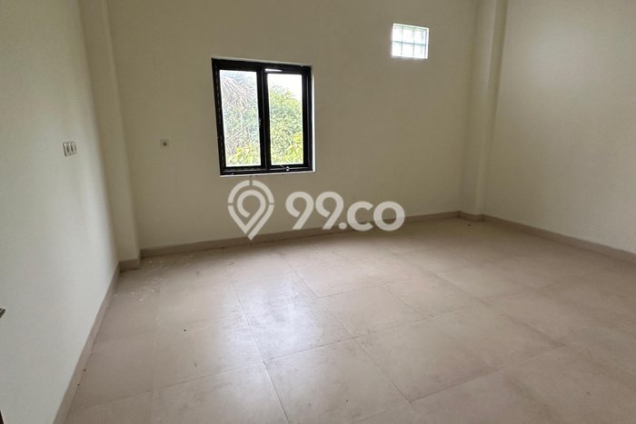 Unit Ruko Dijual di Kupang Timur Kupang Luas Tanah 300m2, Luas Bangunan 132m2 Unit Ruko Dijual di Kupang Timur Kupang Luas Tanah 300m2, Luas Bangunan 132m2