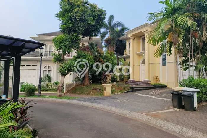 Jual Rumah Mewah Elegan Dengan View Eksklusif di Gading Serpong, Tangerang Jual Rumah Mewah Elegan Dengan View Eksklusif di Gading Serpong, Tangerang