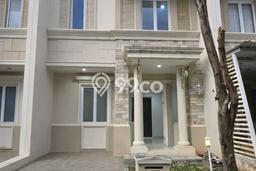 For Sale Rumah 2 Kamar Lokasi Ideal Nyaman dan Strategis di BSD For Sale Rumah 2 Kamar Lokasi Ideal Nyaman dan Strategis di BSD