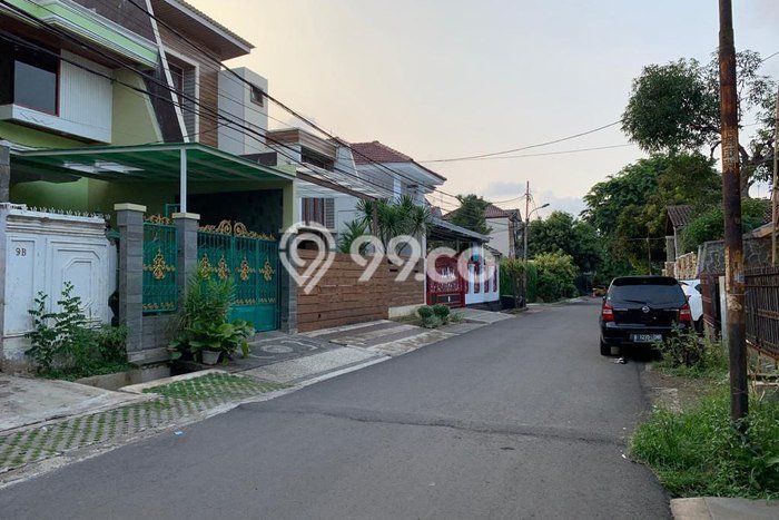 Dijual Tanah di Jakarta Timur, Luas 220m2 SHM Dijual Tanah di Jakarta Timur, Luas 220m2 SHM