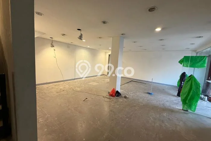 Ruko untuk Disewa di Pusat Depok Luas Bangunan 150m2 Ruko untuk Disewa di Pusat Depok Luas Bangunan 150m2
