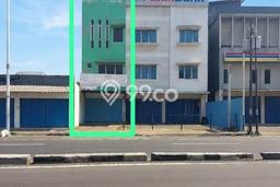 Unit Ruko Disewakan di Dewi Sartika di Area Ramai & Strategis Unit Ruko Disewakan di Dewi Sartika di Area Ramai & Strategis
