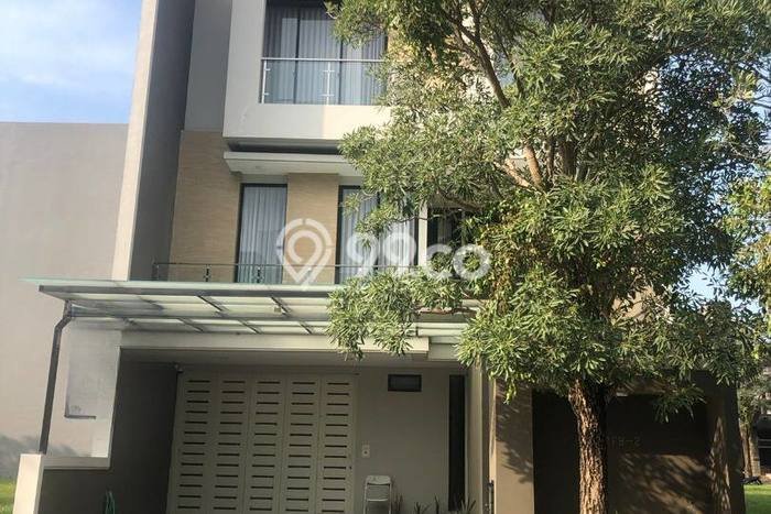 Ready to Use! Luxury House LT 144m2 Desain Modern di Pakuwon Indah Ready to Use! Luxury House LT 144m2 Desain Modern di Pakuwon Indah