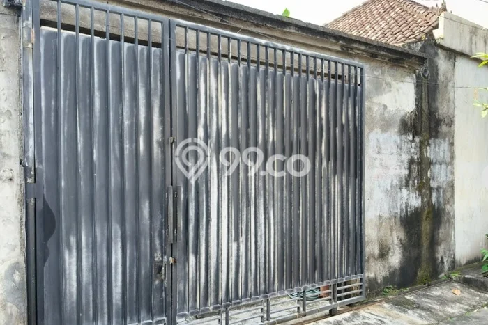 For Sale Rumah 5 Kamar Lokasi Ideal Bagus dan Strategis di Denpasar Selatan For Sale Rumah 5 Kamar Lokasi Ideal Bagus dan Strategis di Denpasar Selatan