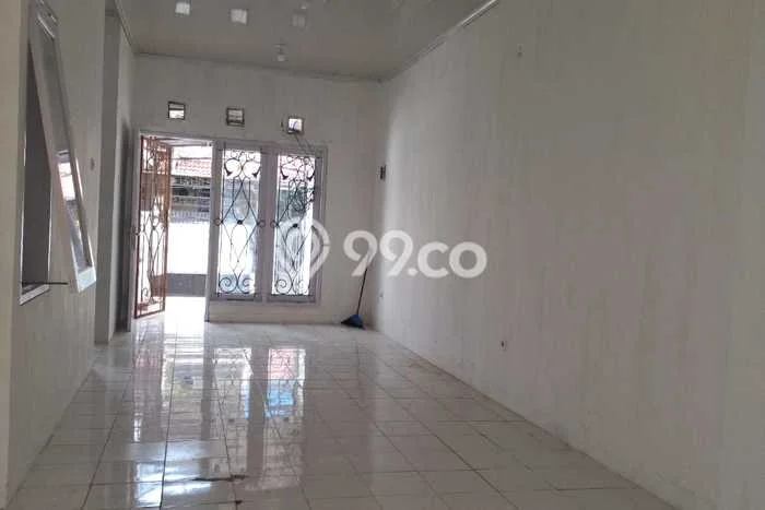 Rumah Luas Asri 2 KT Siap Huni di Harapan Indah Bekasi Rumah Luas Asri 2 KT Siap Huni di Harapan Indah Bekasi
