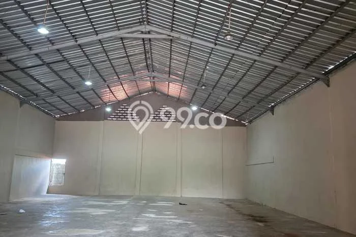 Gudang Disewakan di Area Ramai Pagedangan, Tangerang Gudang Disewakan di Area Ramai Pagedangan, Tangerang