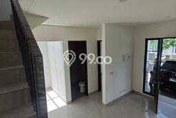 Disewakan! Rumah 2 Kamar Tidur &
2 Kamar Mandi di Bintaro, Tangerang Selatan Disewakan! Rumah 2 Kamar Tidur &
2 Kamar Mandi di Bintaro, Tangerang Selatan