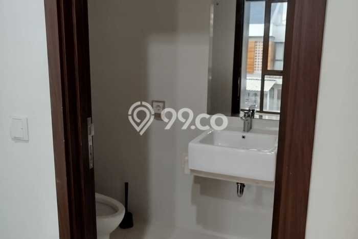 Sewa Rumah Murah di BSD City Tangerang dengan 3 KT Sewa Rumah Murah di BSD City Tangerang dengan 3 KT