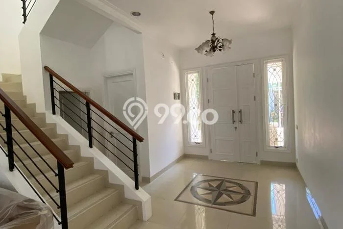 Rumah sewa siap huni 4 KT di Gading Serpong, Tangerang Rumah sewa siap huni 4 KT di Gading Serpong, Tangerang