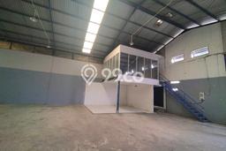 Unit Gudang disewakan di Legok Tangerang dengan LT 450m2 / LB 450m2 Unit Gudang disewakan di Legok Tangerang dengan LT 450m2 / LB 450m2