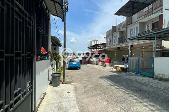 Rumah Modern Cantik 4 KT Bisa Langsung Pindah di Batam Kota Rumah Modern Cantik 4 KT Bisa Langsung Pindah di Batam Kota