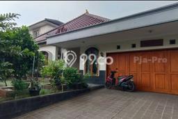For Sale! Luxury House LT 600m2 Desain Elegan di Cipete For Sale! Luxury House LT 600m2 Desain Elegan di Cipete