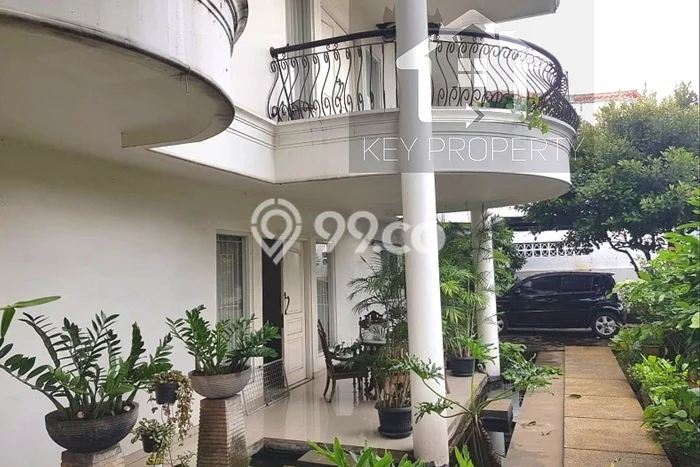 For Sale Rumah Mewah Exclusive di Matraman, Jakarta Timur For Sale Rumah Mewah Exclusive di Matraman, Jakarta Timur