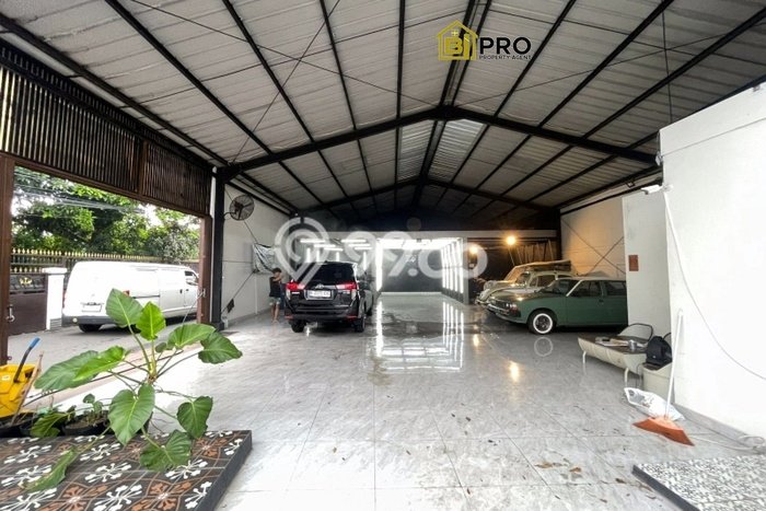 Komersial Dijual di Prime Area Depok Luas 450m2 Komersial Dijual di Prime Area Depok Luas 450m2