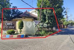 Hunian Cantik Modern Lb 218m2 di Waru, Sidoarjo Hunian Cantik Modern Lb 218m2 di Waru, Sidoarjo