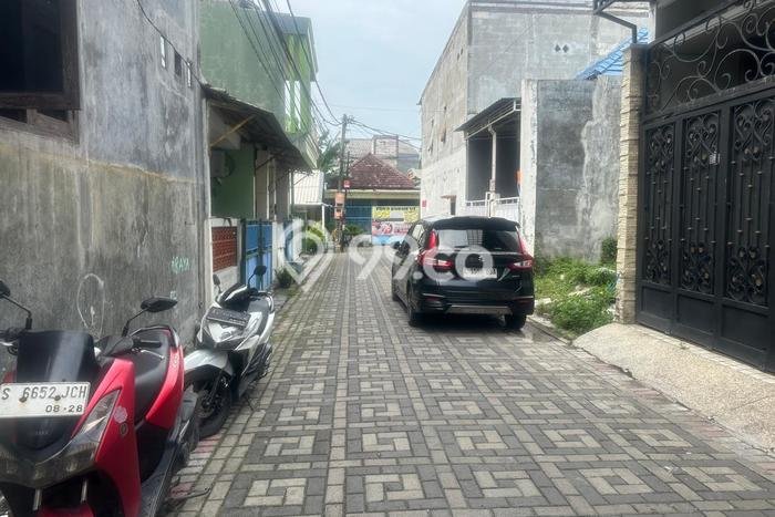 Dijual Rumah Strategis Bagus Punya 3 KT di Benowo Surabaya SHM Dijual Rumah Strategis Bagus Punya 3 KT di Benowo Surabaya SHM