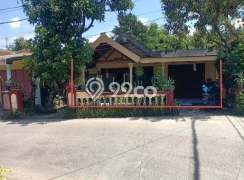 Jual Rumah Siap Huni di Mojoanyar Mojokerto Harga Rp 187 Juta LT 607m2 Jual Rumah Siap Huni di Mojoanyar Mojokerto Harga Rp 187 Juta LT 607m2