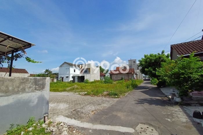 Lahan Dijual Lokasi Prambanan, Sleman dengan Luas Tanah 139m2 dan Status SHM Lahan Dijual Lokasi Prambanan, Sleman dengan Luas Tanah 139m2 dan Status SHM