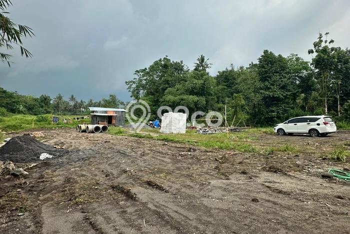 Dijual Tanah di Pakem Sleman Luas 146m2 SHM Dijual Tanah di Pakem Sleman Luas 146m2 SHM