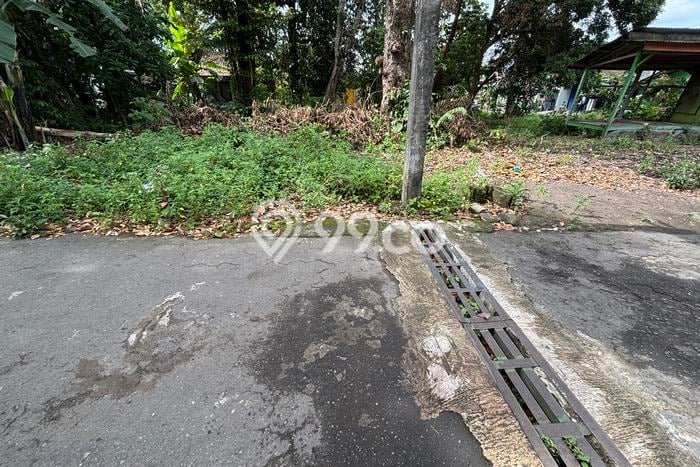 Tanah Dijual di Yogyakarta Seluas 121m2 Strategis Tanah Dijual di Yogyakarta Seluas 121m2 Strategis