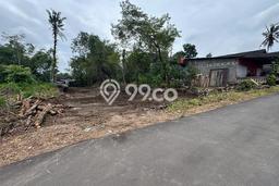 Kavling Tanah Dijual di Kalasan, Sleman, Luas 121m2 Area Strategis Kavling Tanah Dijual di Kalasan, Sleman, Luas 121m2 Area Strategis