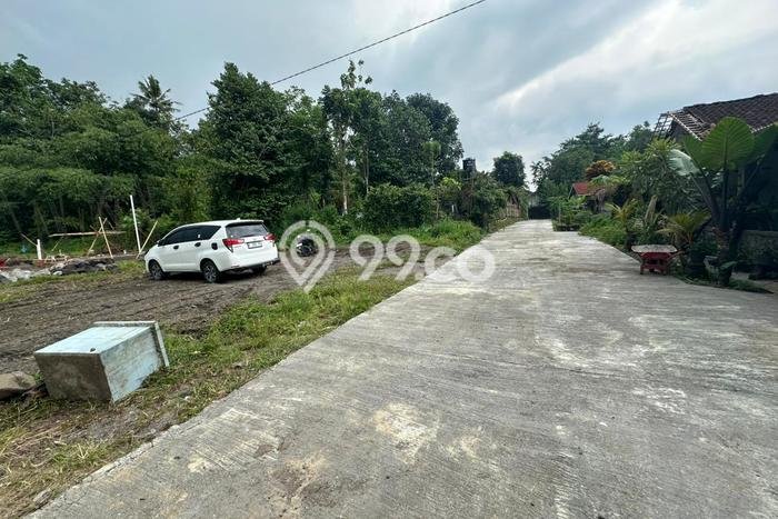 Dijual Tanah di Pakem Sleman Luas 146m2 SHM Dijual Tanah di Pakem Sleman Luas 146m2 SHM