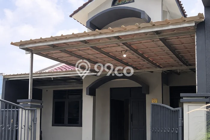 Sewa cepat hunian minimalis lokasi strategis 3 Kamar di Cipondoh, Tangerang Sewa cepat hunian minimalis lokasi strategis 3 Kamar di Cipondoh, Tangerang