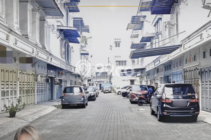 Lokasi strategis! Rumah siap huni dikontrakkan di Medan Timur LB 216m2 Lokasi strategis! Rumah siap huni dikontrakkan di Medan Timur LB 216m2