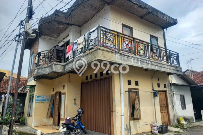 Hunian Cantik Modern Lb 118m2 di Tegalrejo, Yogyakarta Hunian Cantik Modern Lb 118m2 di Tegalrejo, Yogyakarta
