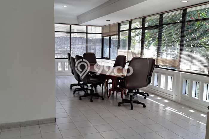 Untuk Disewa Komersial di Menteng Jakarta Pusat LT 1268m2, LB 1000m2 Untuk Disewa Komersial di Menteng Jakarta Pusat LT 1268m2, LB 1000m2