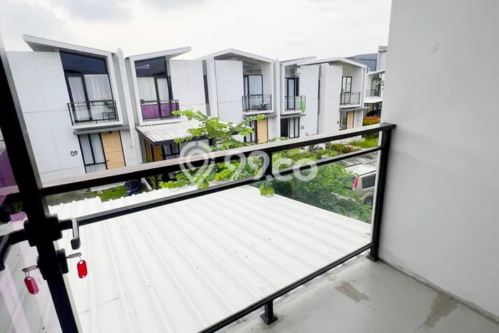 Disewakan Segera Rumah Kondisi Baik di Area Lippo Cikarang, Cikarang Disewakan Segera Rumah Kondisi Baik di Area Lippo Cikarang, Cikarang